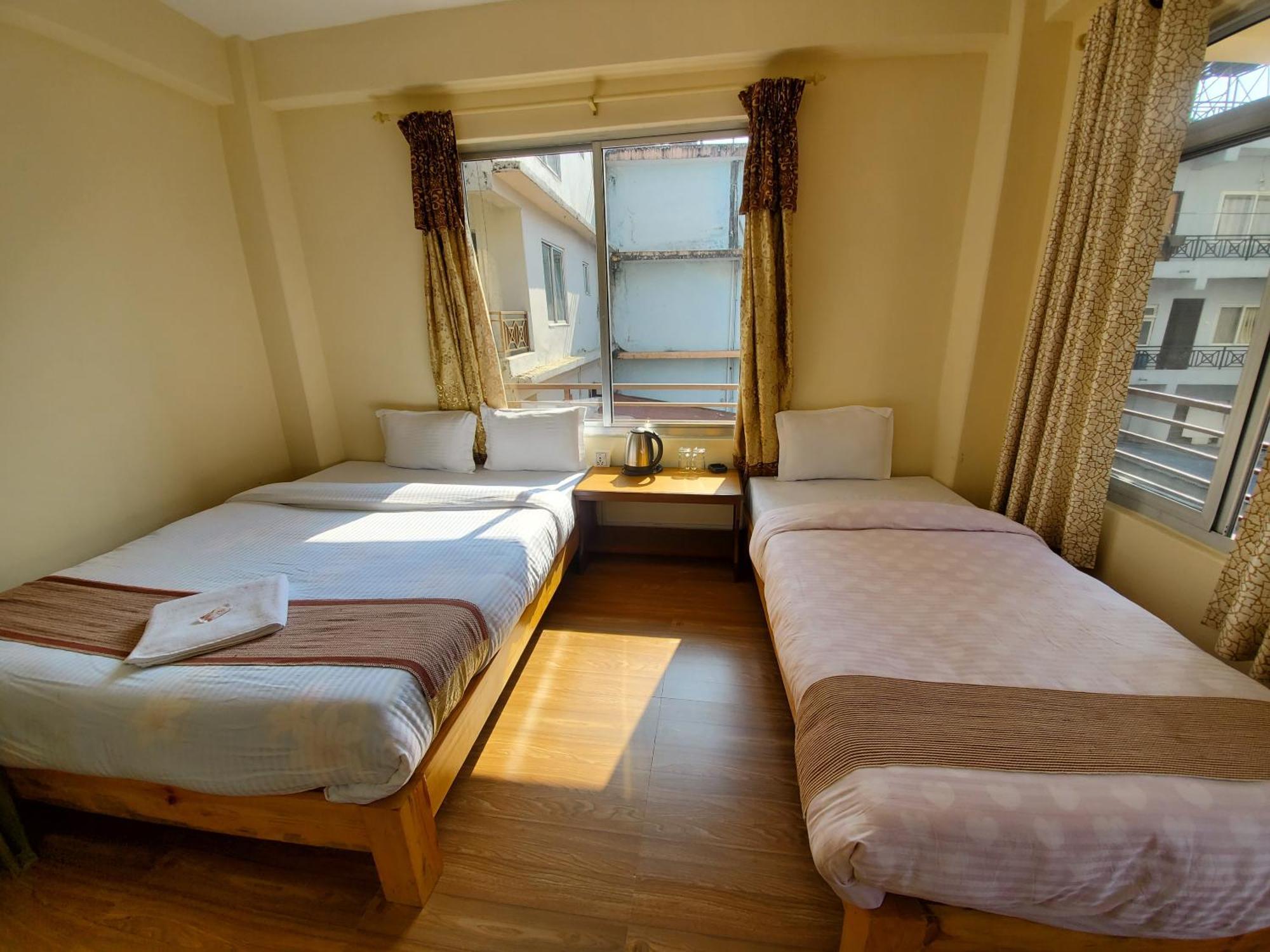 Santoshi Guest House, Pokhara Quarto foto